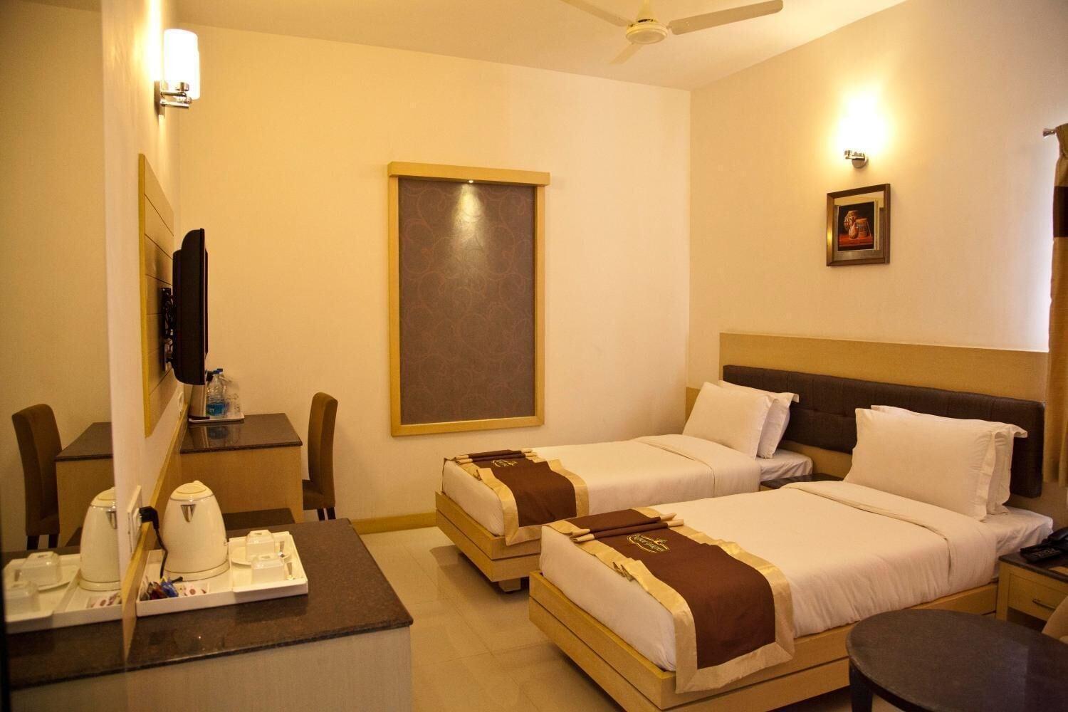 Hotel Prince Gardens Coimbatore Exteriör bild