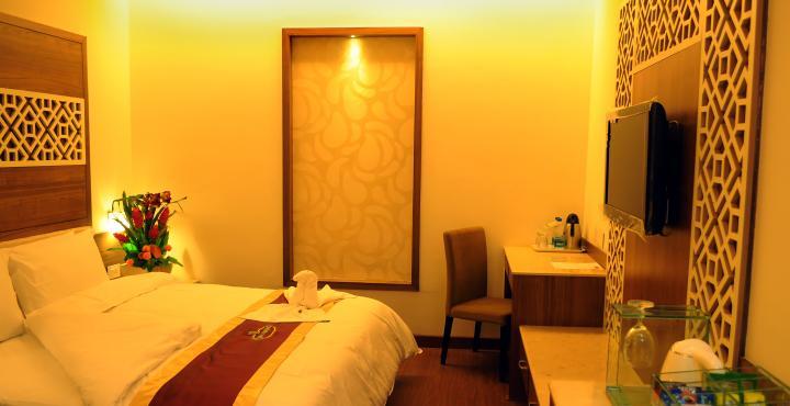 Hotel Prince Gardens Coimbatore Exteriör bild