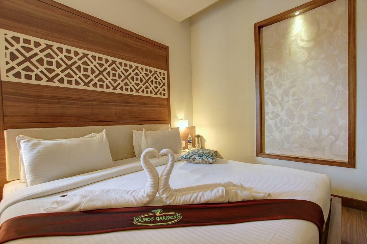Hotel Prince Gardens Coimbatore Exteriör bild