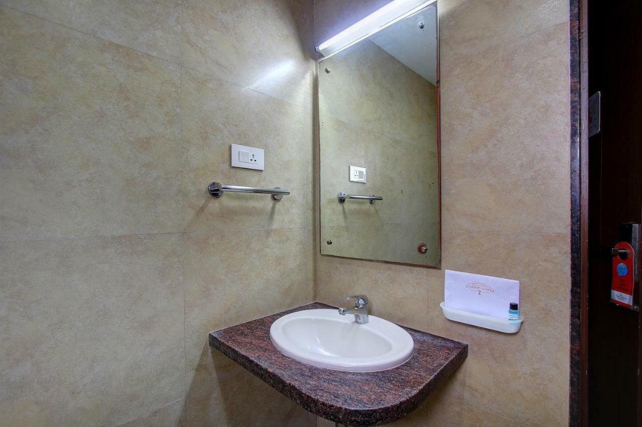 Hotel Prince Gardens Coimbatore Exteriör bild